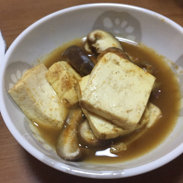 焼き豆腐としいたけの煮物